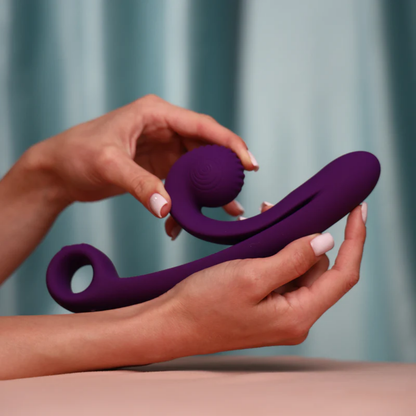 Snail Curve Dual Stimulator Vibe *Colors may vary at purchase!